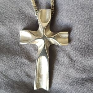 Sterling Silver Necklace.